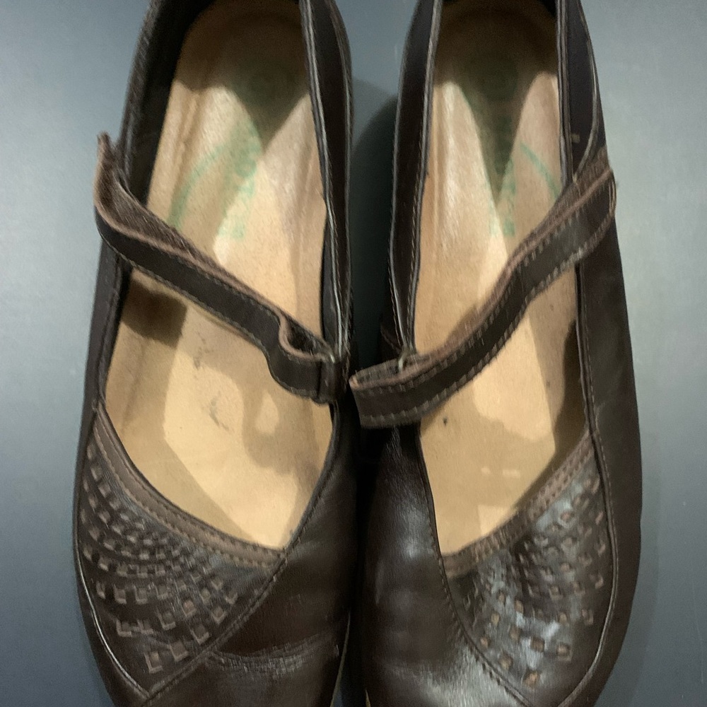 Naot shoes for women